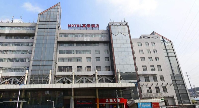 Motel 168 (Shanghai South Railway Station Jinjiang Action Park Metro Station) Over view