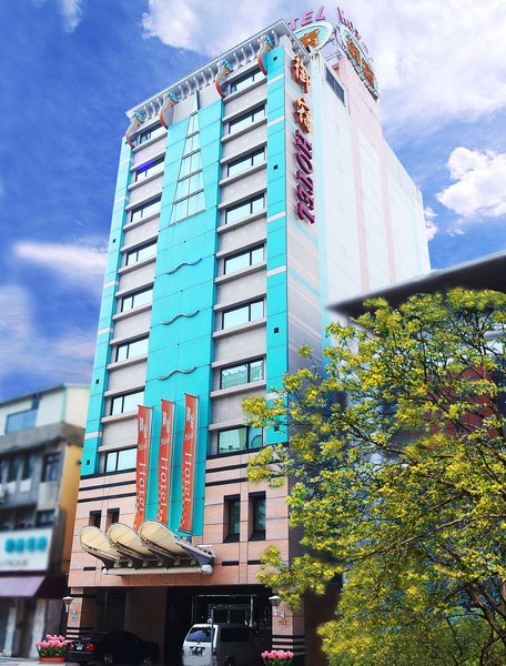 Royal Group Hotel Wu Fu Branch 酒店外观