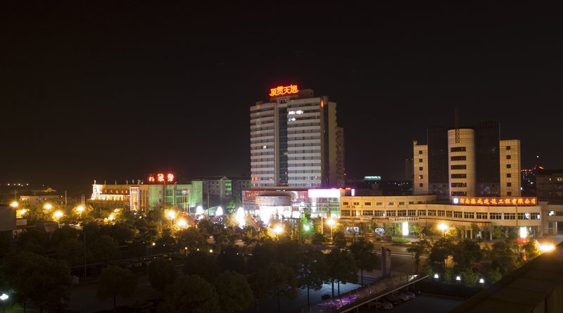 Dingguan Tianyi Hotel Over view