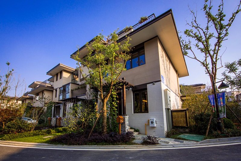 Tujia Pastoral Villa Over view