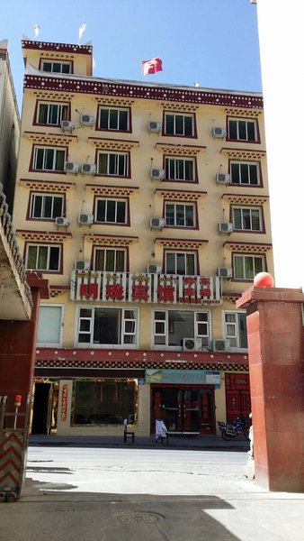 Mingzhu Hotel Over view