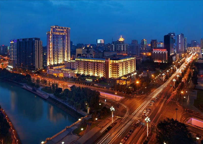 Jinjiang Hotel (East Building) Over view