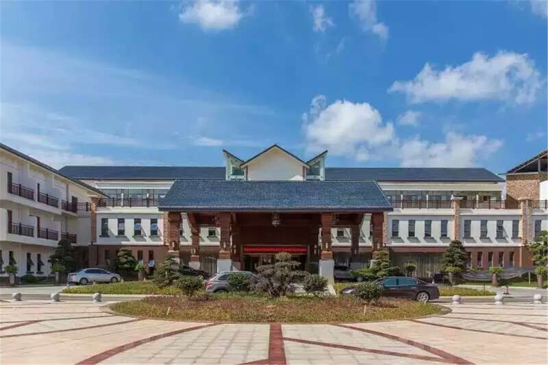 Run Kokusai HotelOver view