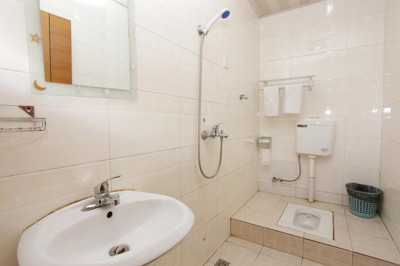 Jindu Business InnOther