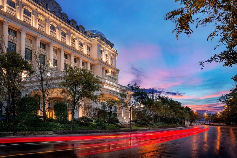 Sofitel Shanghai Hongqiao over view