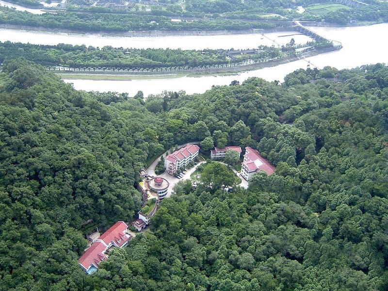 Erwang Temple Hotel DujiangyanOver view