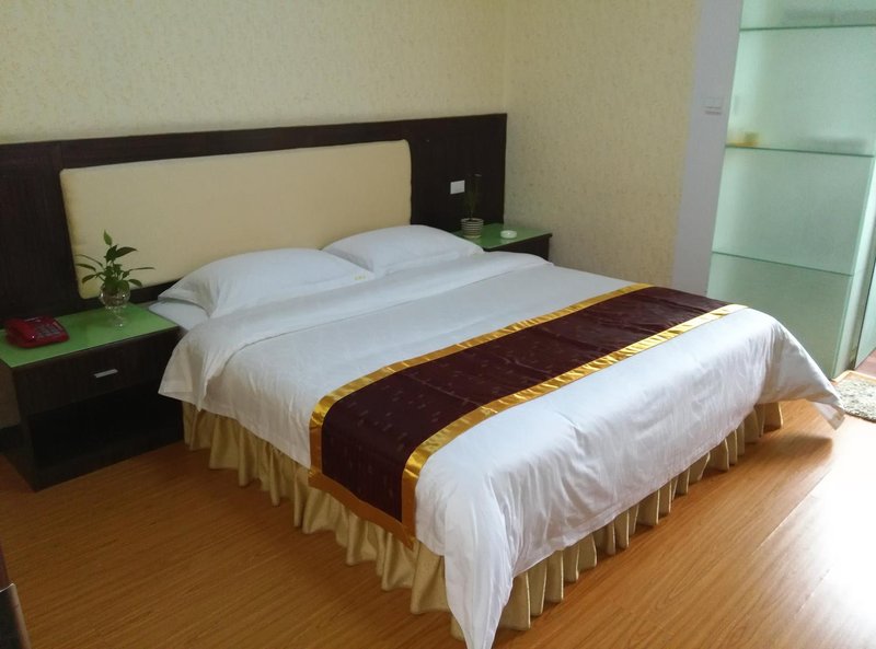 Guilin Donghui HotelGuest Room