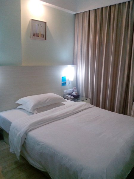 Wanglian Business Express HotelGuest Room