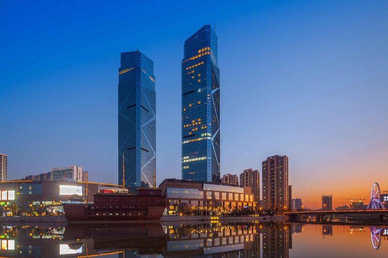 Dongwu New Century Grand Hotel Huzhou Over view