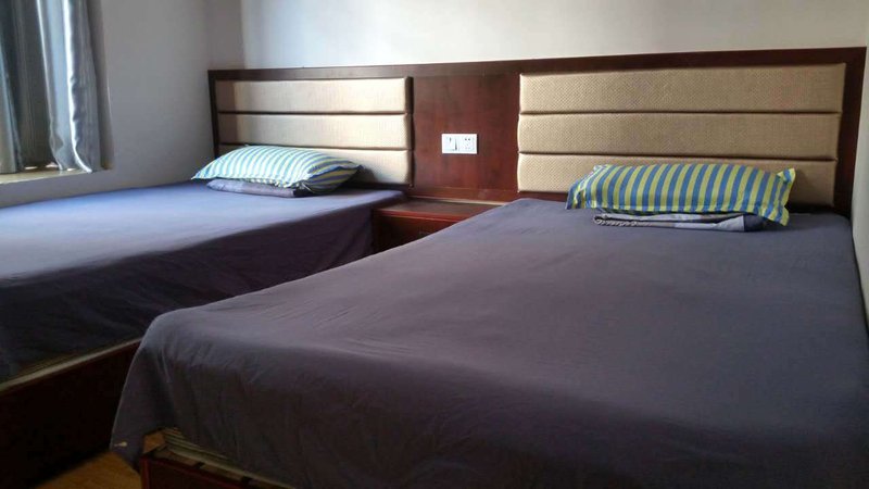 Sunflower Hotel Cili Guest Room