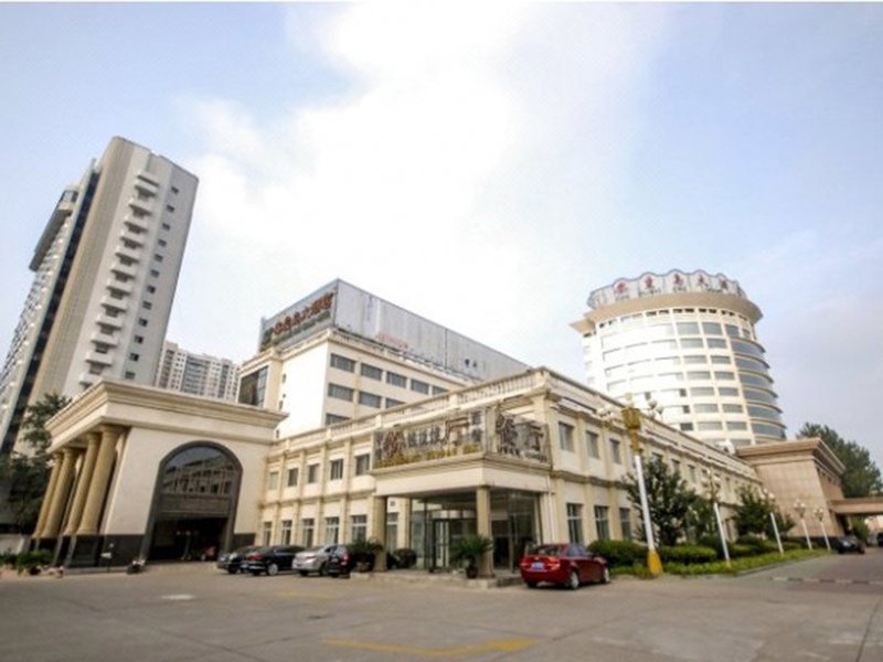 Qinhuangdao Grand Hotel Villa A Over view