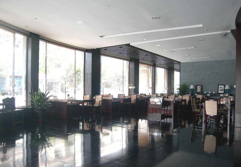 Jiangnan Yijia Hotel (Guangzhou Shiling) Restaurant