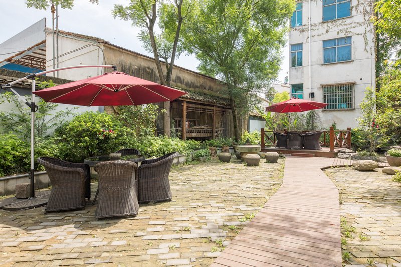 Anji Academy of Merlin Resort HotelOver view