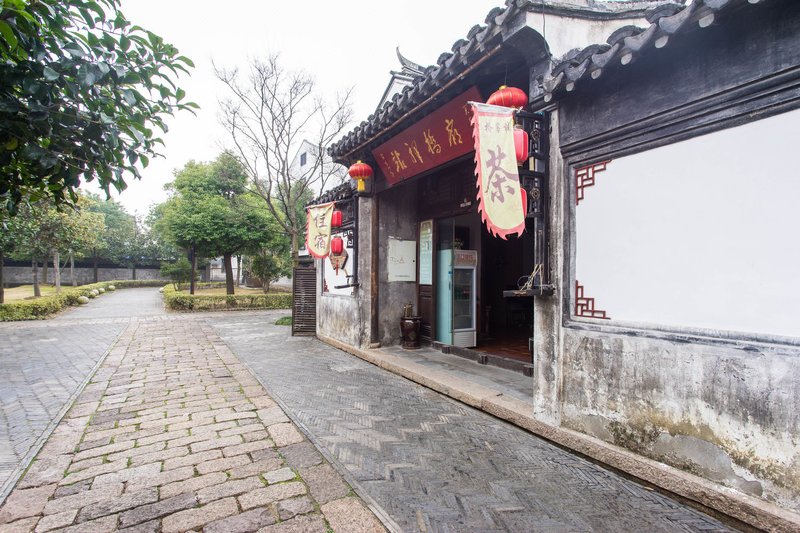 Langqiao Inn Over view