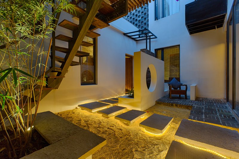 collection homeOver view