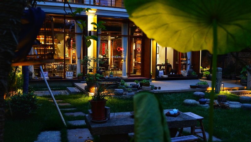 A Homestay in the Mountains Over view