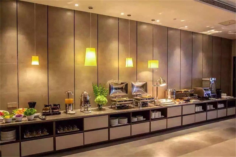 Elan Boutique Hotel (Hangzhou Xiaoshan Yinlong Department Store Shixin Middle Road) Restaurant