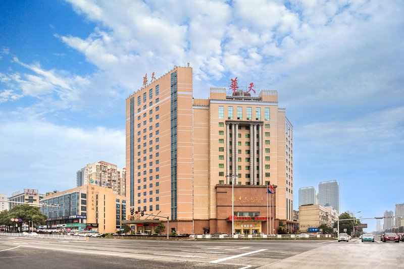 Yiyang Huatian Hotel over view
