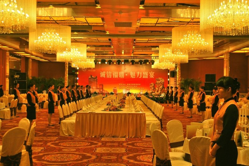 Grand Golden Dragon Hotel Restaurant