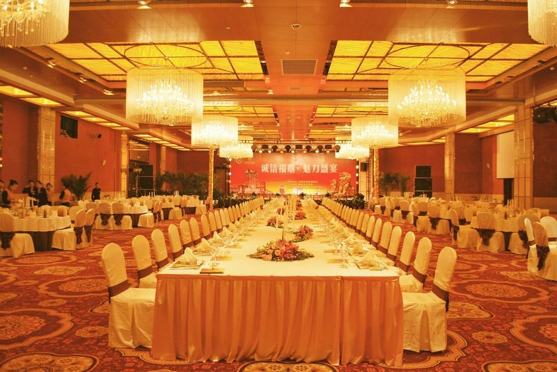 Grand Golden Dragon Hotel Restaurant