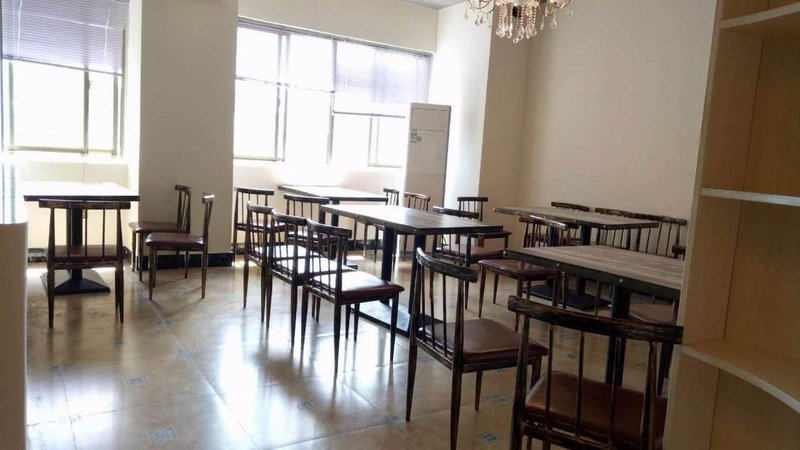 Golden platinum lai hotel 餐厅