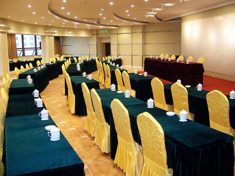 Yuehua Hotel meeting room