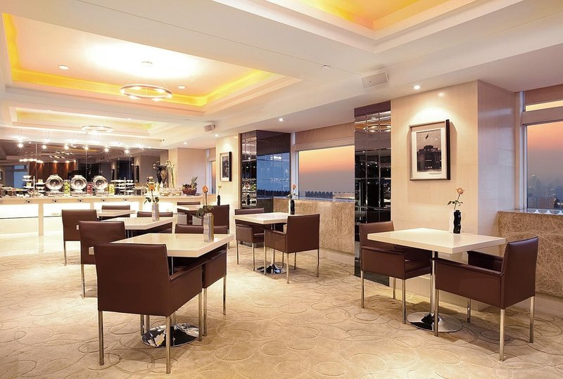 Crowne Plaza Nanjing Hotel & Suites Restaurant