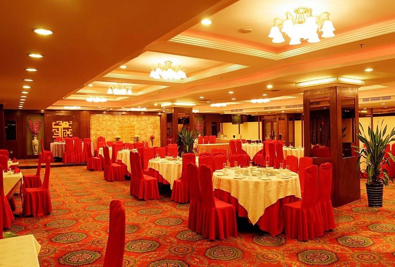 Oriental Hotel Restaurant