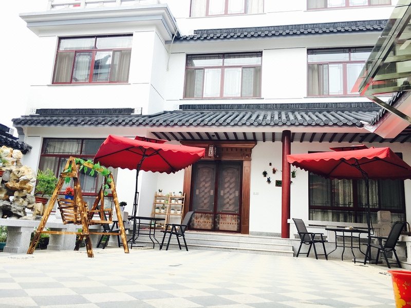 Listen in the hills Over view