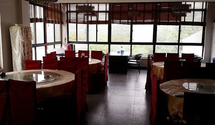 Wawayu Express Farmhouse Restaurant