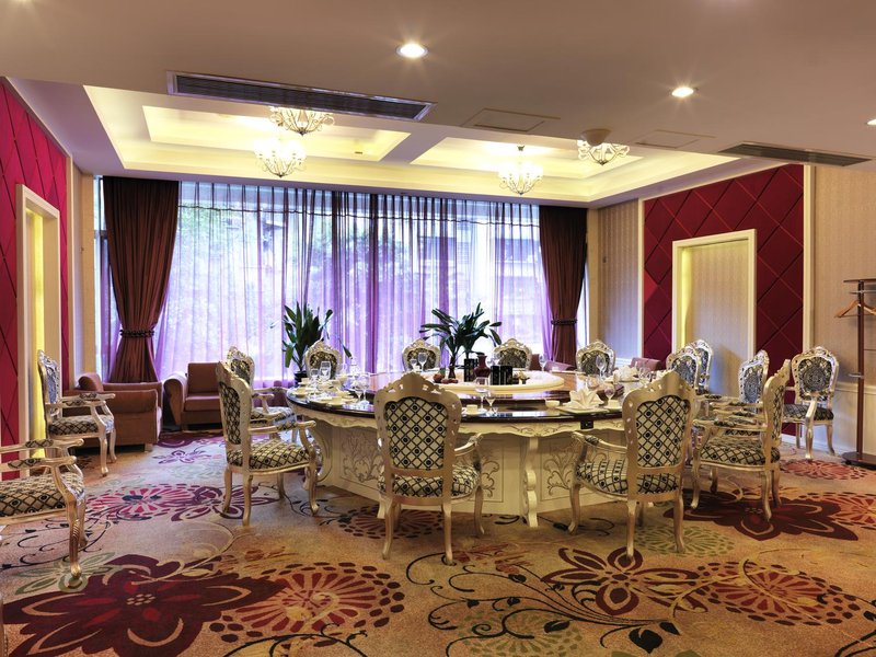 Guilin Bravo Hotel (Grand Wing)Restaurant