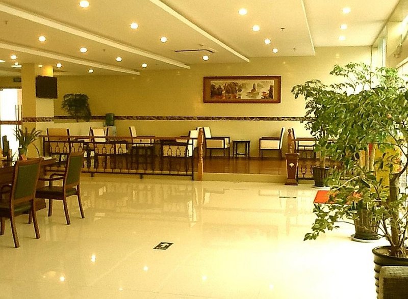 Guangchang Hotel (Haiyan Xintiandi)Restaurant