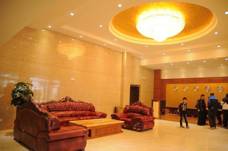 Jinyuan Grand Hotel Lobby