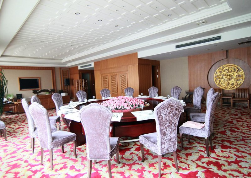 Shenglong Hotel Restaurant