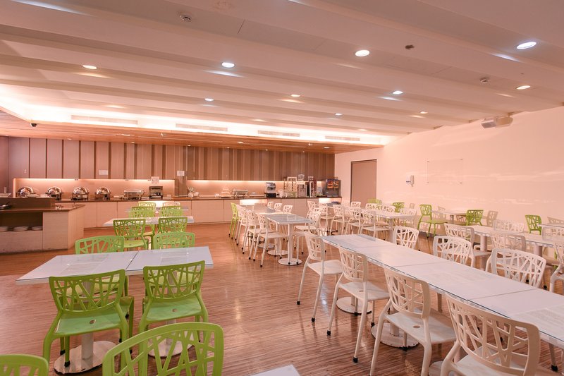 Kiwi Express Hotel 餐厅