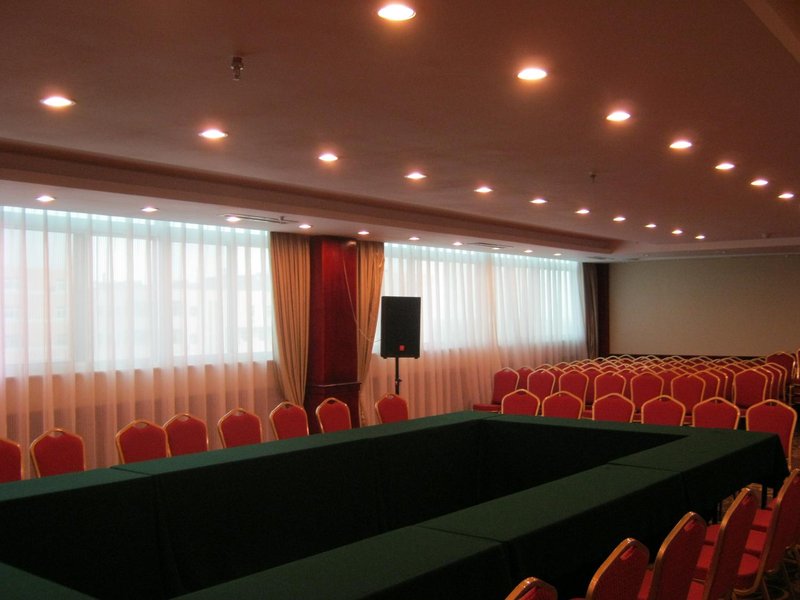 NEW  CENTURY  HOTEL meeting room