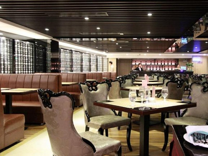 Boyi Hotel (Guangzhou Zhujiang New Town Tianhe Park Metro Station)Restaurant
