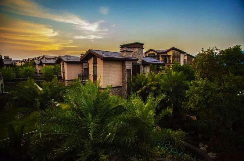 Xinhaiyi Poly Jinliving Hot Spring Resort Villa Over view