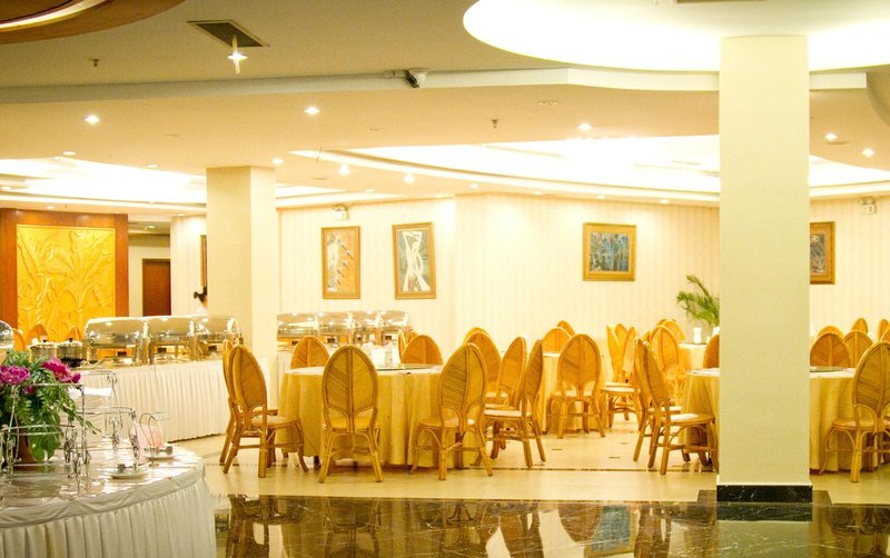 King Lang Hotel Restaurant