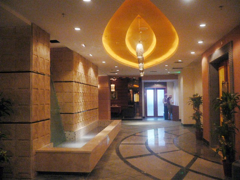 Jiangmen Blonde HotelRestaurant