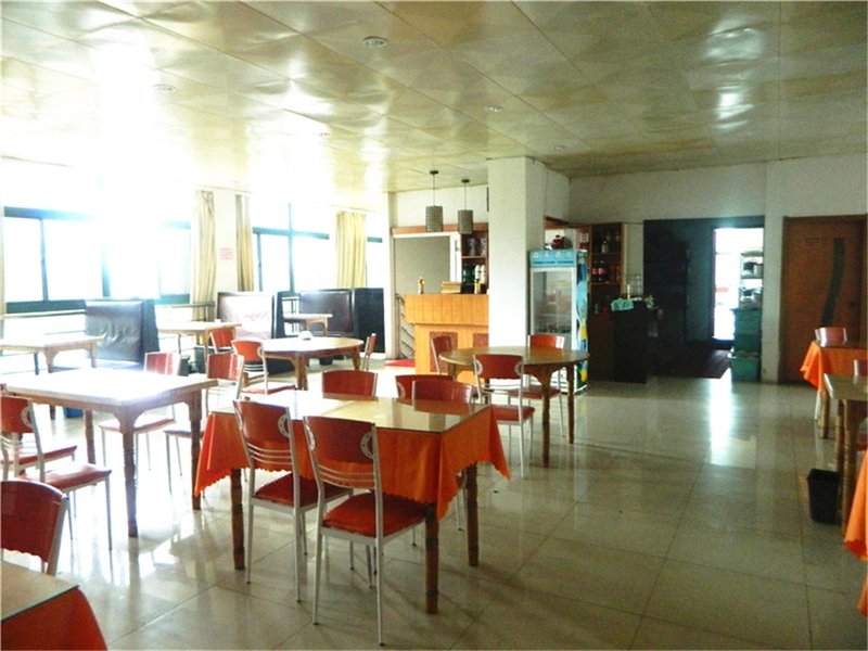 liutianliansuojiudian 餐厅