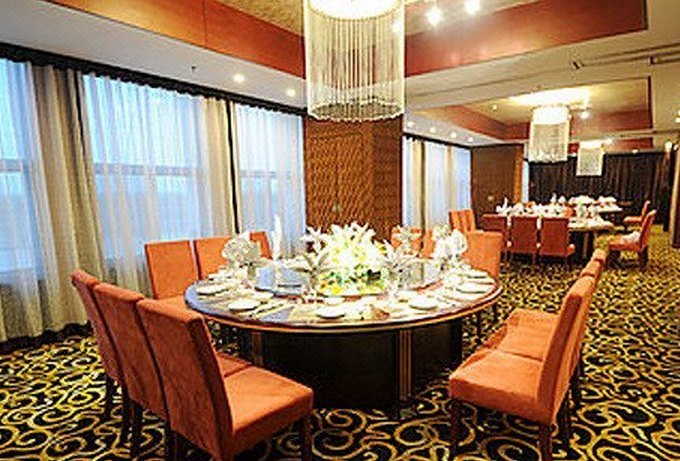 Jingchu Chenhu Hotel Restaurant