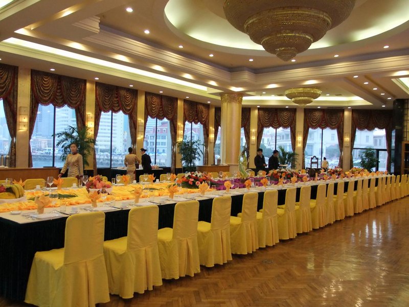 Golden Gulf Hotel YantaiRestaurant