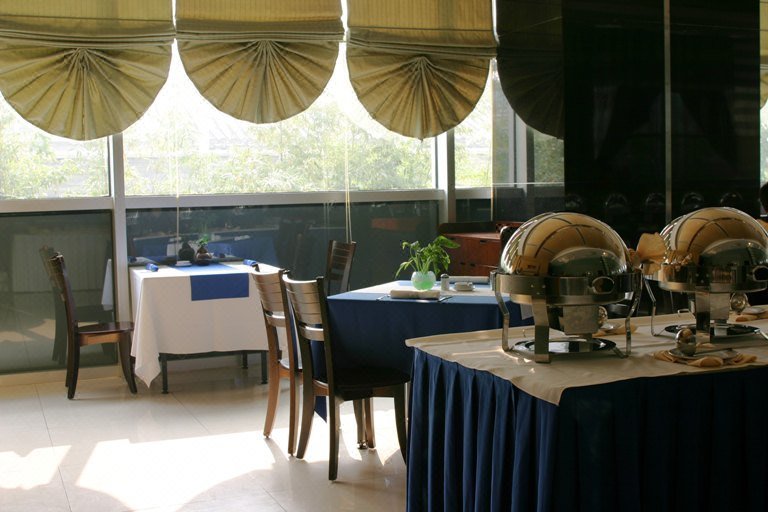 Kangming Hotel Restaurant