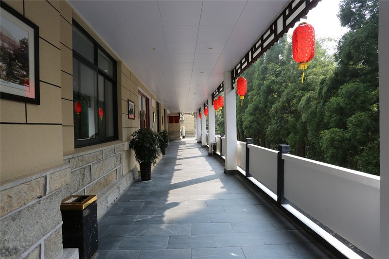 Huangshan Hot spring Over view