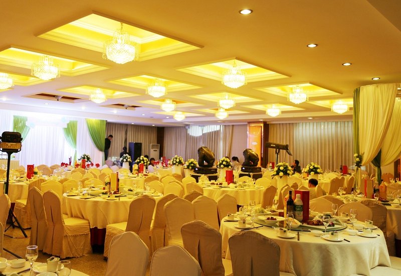 Junlin Tianxia Hotel Restaurant