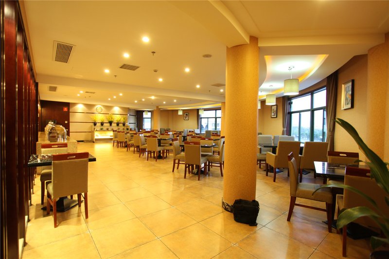 Hanma Holiday Hotel Restaurant