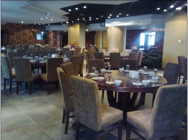 Yizhan Hotel Restaurant