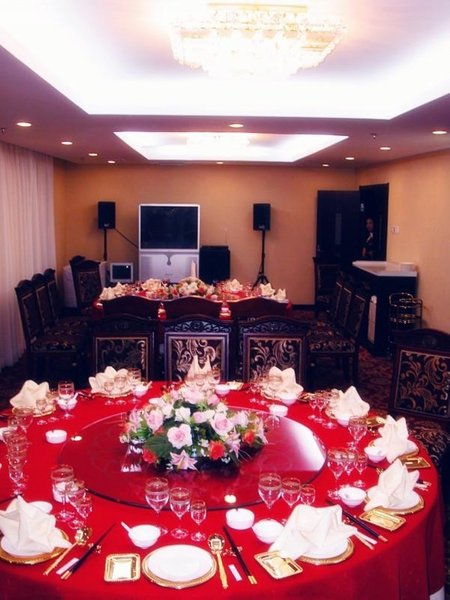 Dongshi Hotel Restaurant