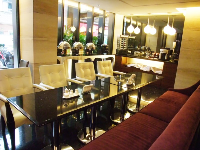 Royal Group Hotel Chun Shan Branch 餐厅